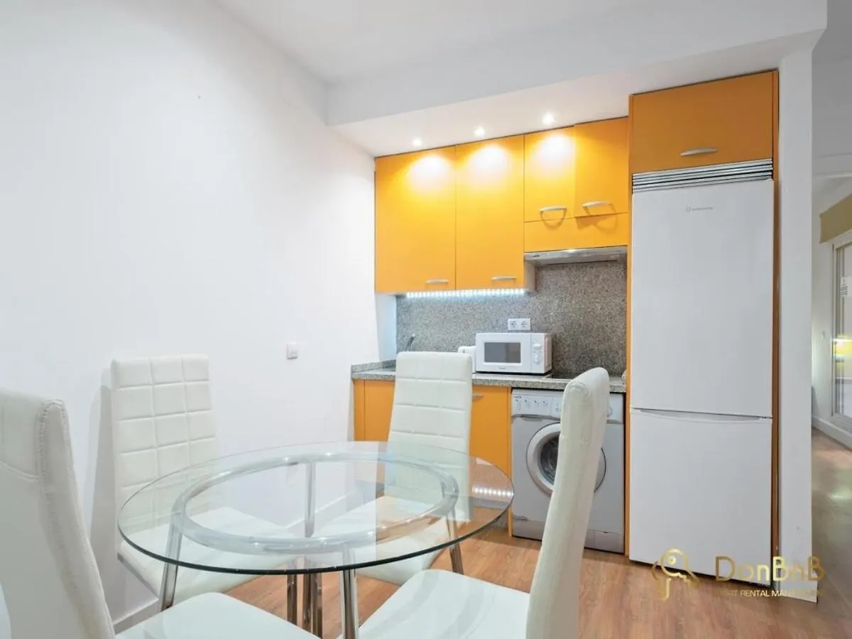Family Flat In Central Малага