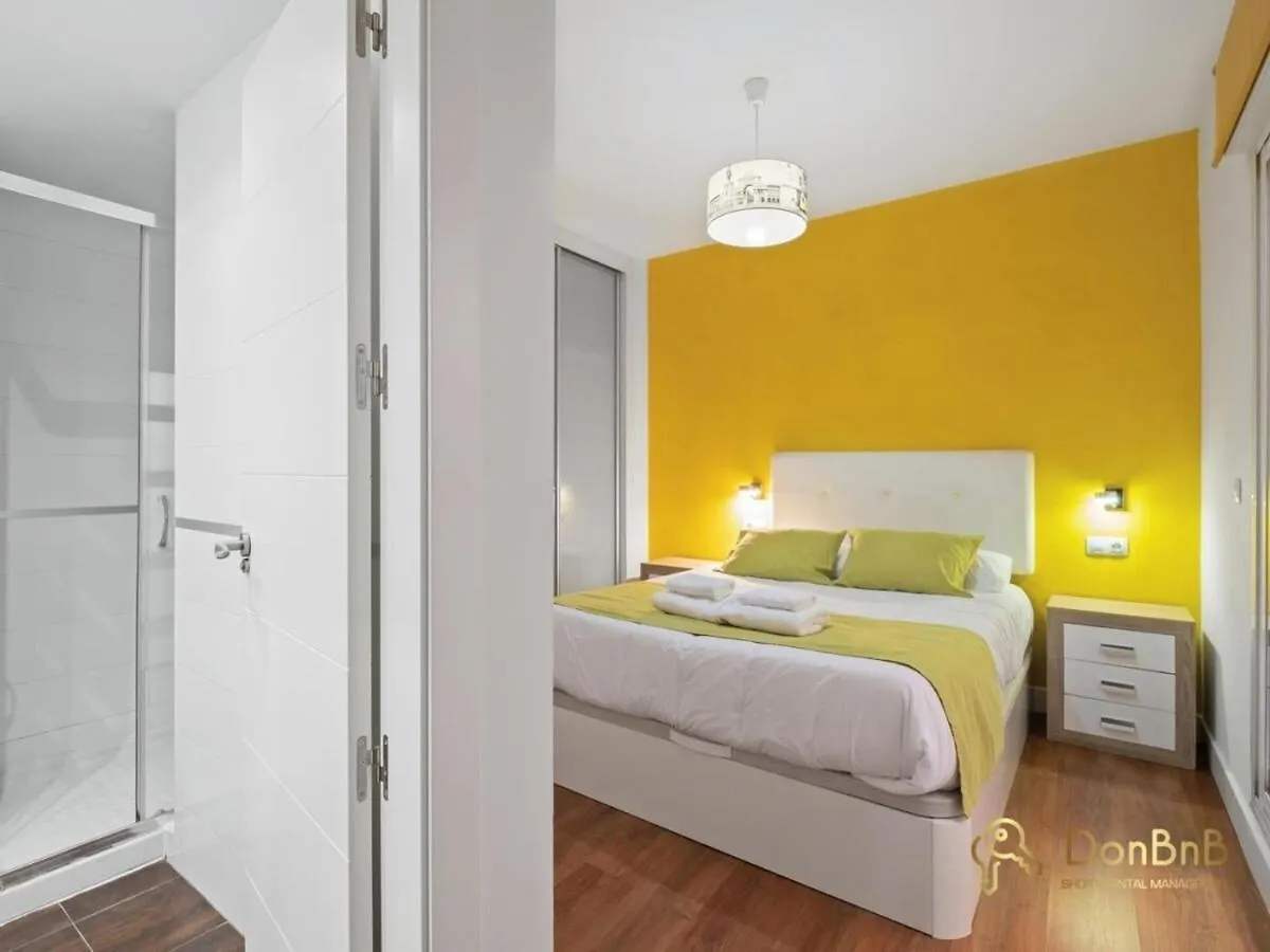 Apartment Family Flat In Central Málaga